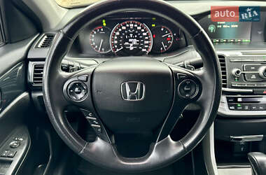 Седан Honda Accord 2014 в Киеве