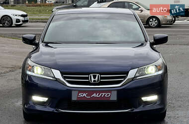 Седан Honda Accord 2014 в Киеве