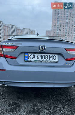 Седан Honda Accord 2022 в 