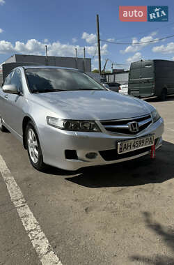 Седан Honda Accord 2006 в Жашківу