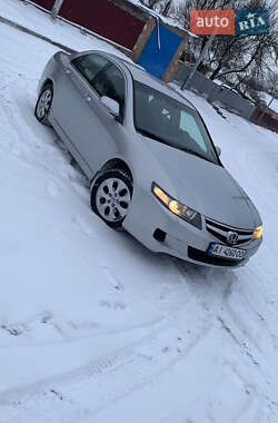 Седан Honda Accord 2005 в Києві