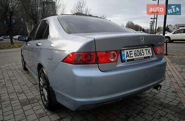 Седан Honda Accord 2006 в Днепре