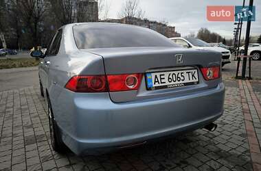 Седан Honda Accord 2006 в Днепре