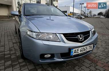 Седан Honda Accord 2006 в Днепре