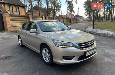 Седан Honda Accord 2013 в Чернігові