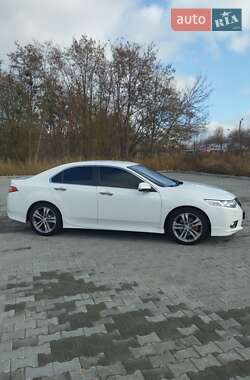 Седан Honda Accord 2012 в Полтаві