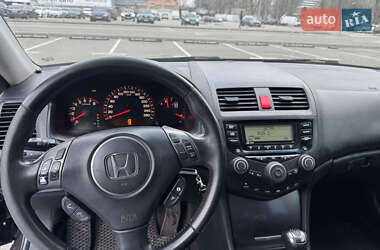 Седан Honda Accord 2006 в Киеве