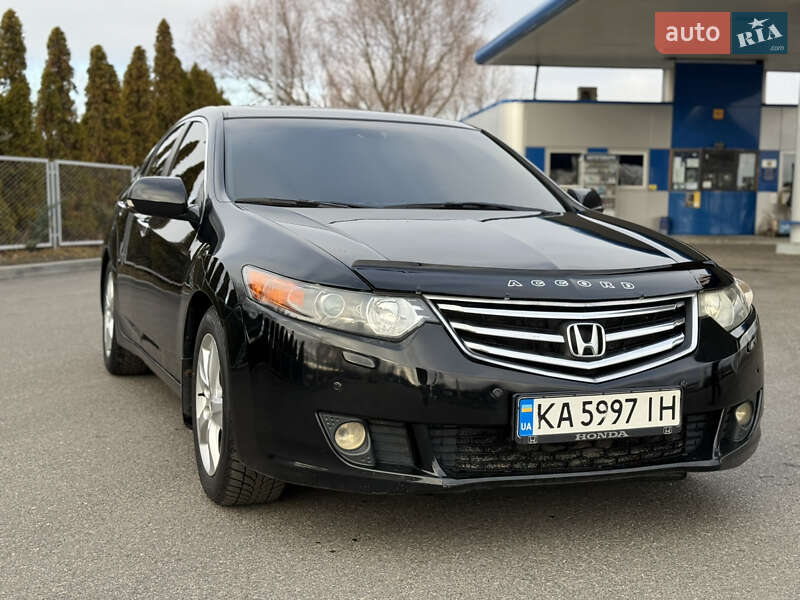 Седан Honda Accord 2008 в Смеле