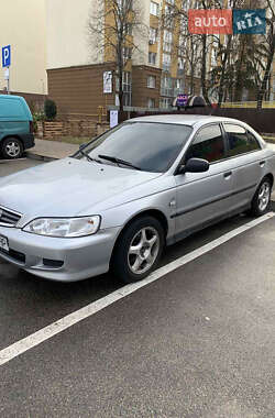 Седан Honda Accord 2001 в 