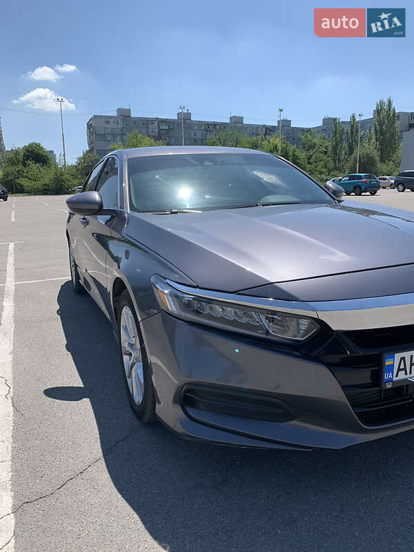 Седан Honda Accord 2018 в Запорожье