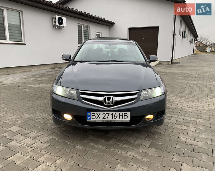 Седан Honda Accord 2007 в Ровно