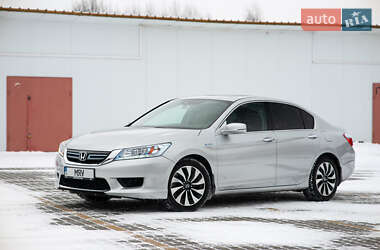 Седан Honda Accord 2014 в Львові