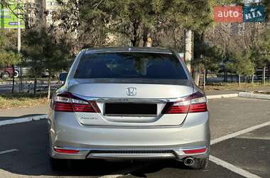 Седан Honda Accord 2017 в Одессе