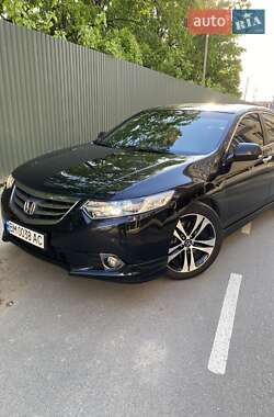 Седан Honda Accord 2012 в Киеве