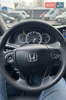 Седан Honda Accord 2014 в Чернігові