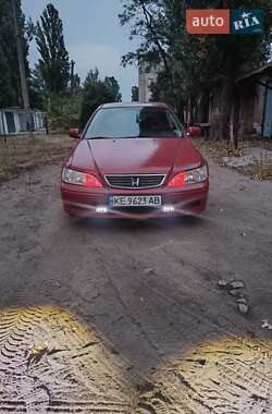 Седан Honda Accord 1999 в Днепре