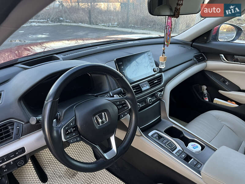 Седан Honda Accord 2018 в Кам'янці-Бузькій