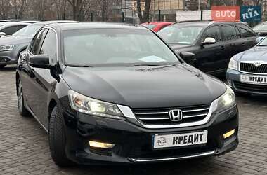 Седан Honda Accord 2013 в Кривом Роге