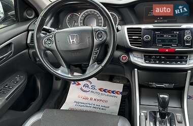 Седан Honda Accord 2013 в Кривом Роге