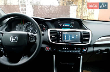 Седан Honda Accord 2017 в 