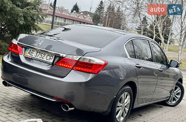 Седан Honda Accord 2013 в Дніпрі