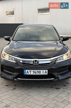 Седан Honda Accord 2016 в Калуші