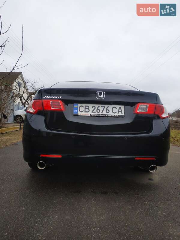Седан Honda Accord 2010 в Варве