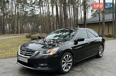 Седан Honda Accord 2013 в Житомирі