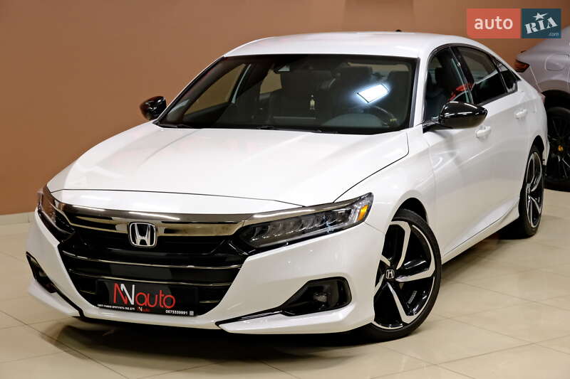 Седан Honda Accord 2023 в Одессе