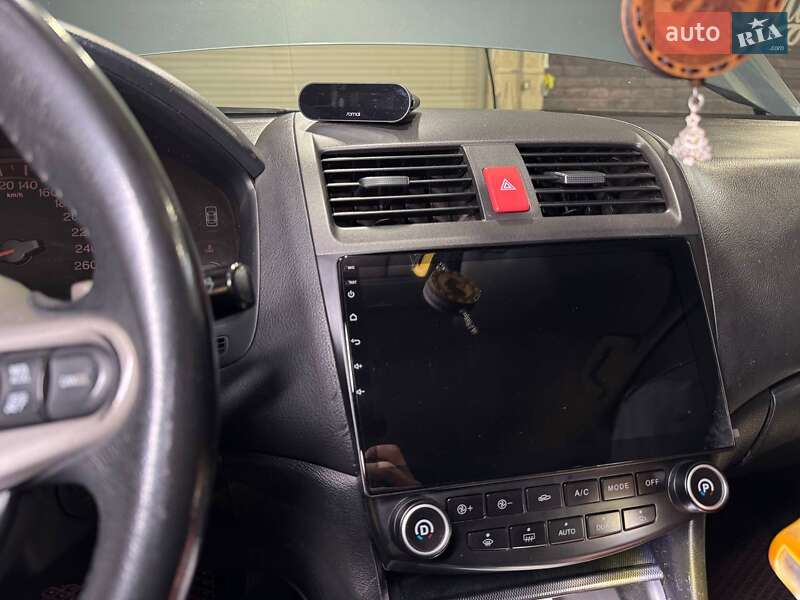 Седан Honda Accord 2003 в Києві