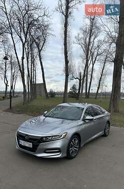 Седан Honda Accord 2018 в Киеве