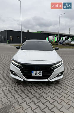 Седан Honda Accord 2021 в 