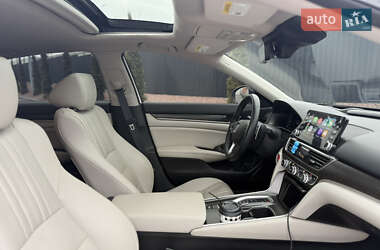 Седан Honda Accord 2021 в 