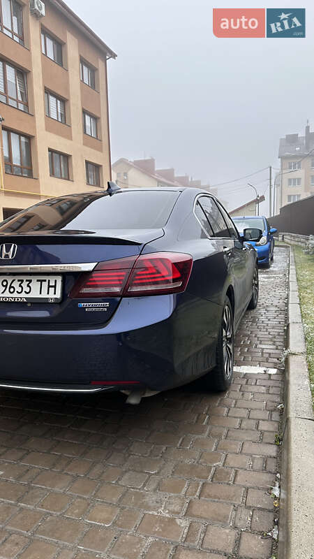 Седан Honda Accord 2015 в Львове