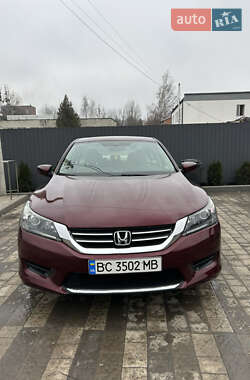 Седан Honda Accord 2013 в Львове