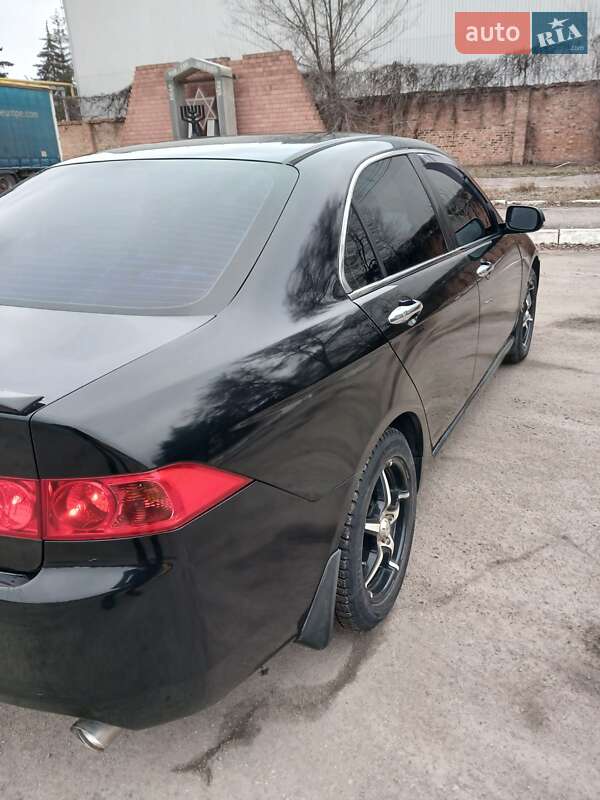 Седан Honda Accord 2005 в Павлограді