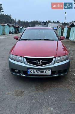 Седан Honda Accord 2005 в Киеве