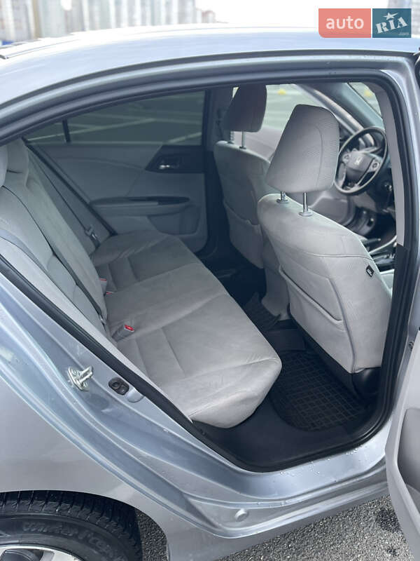 Седан Honda Accord 2016 в Киеве фото 7 Седан Honda Accord 2016 в Киеве