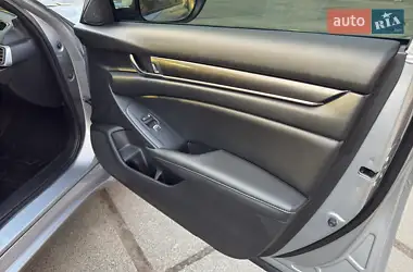 Honda Accord 2019