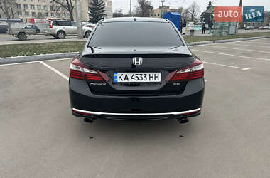 Седан Honda Accord 2017 в Киеве