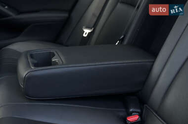 Седан Honda Accord 2019 в 