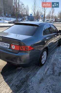 Седан Honda Accord 2005 в Києві