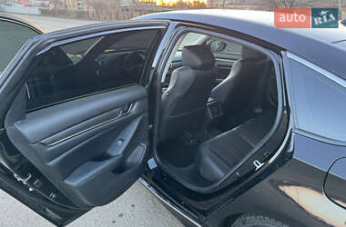 Седан Honda Accord 2021 в 