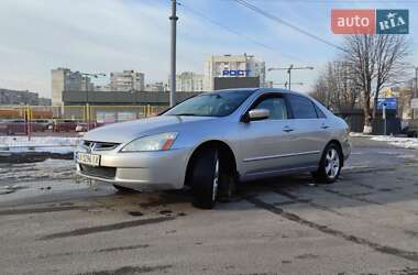 Седан Honda Accord 2004 в 