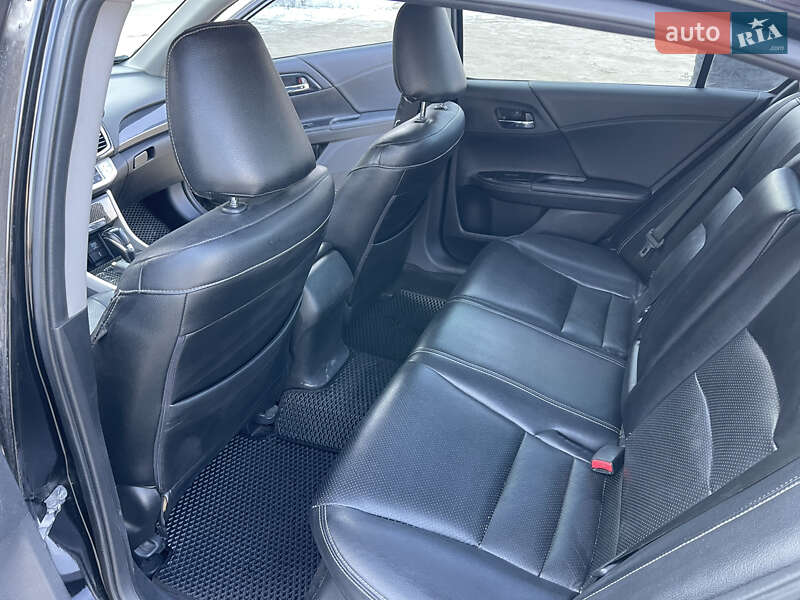 Седан Honda Accord 2014 в Черкассах