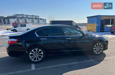 Седан Honda Accord 2013 в Киеве