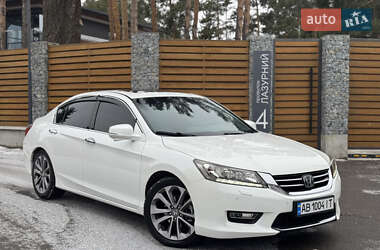 Седан Honda Accord 2013 в Києві