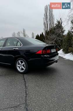 Седан Honda Accord 2005 в Києві