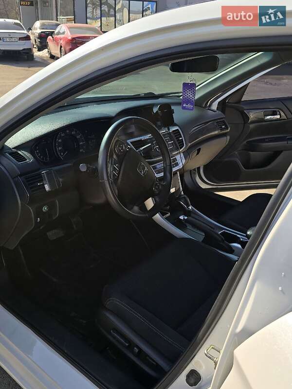 Седан Honda Accord 2014 в Днепре фото 13 Седан Honda Accord 2014 в Днепре