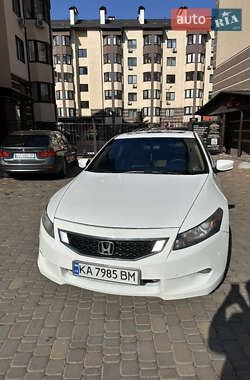 Купе Honda Accord 2008 в Киеве